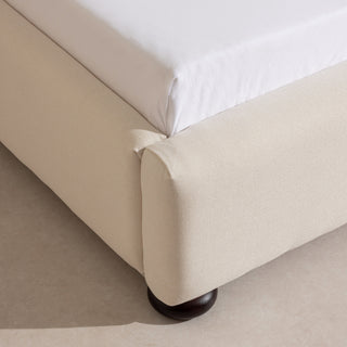 Curve Bed - Ivory